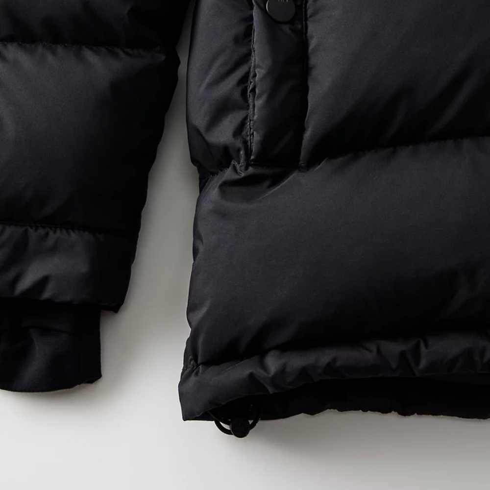 TNA SuperPuff Original in Black (S)